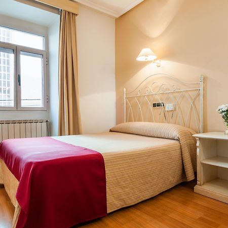 Hotel Victoria Λινάρες Εξωτερικό φωτογραφία
